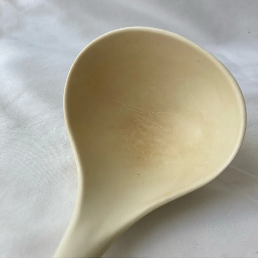 Vintage Nylon Soup Ladle Spoon Dipper Almond Beige Kitchen Utensil Taiwan Cook